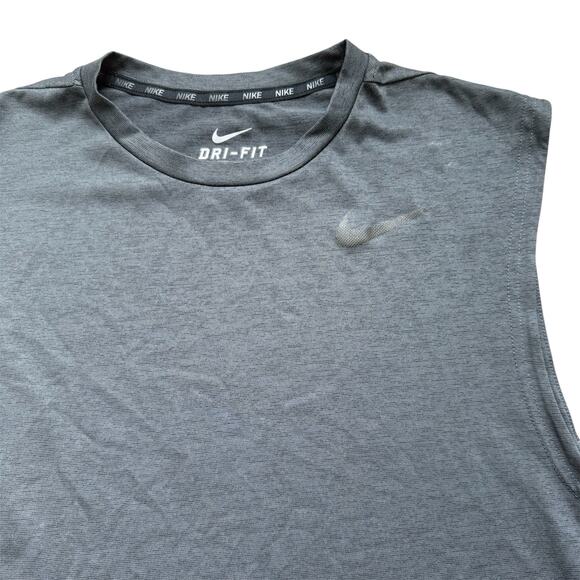Mens M Nike Dri-FIt Running Dark Gray Sleeveless Tank Top Shirt Atheltic Active - Picture 3 of 3